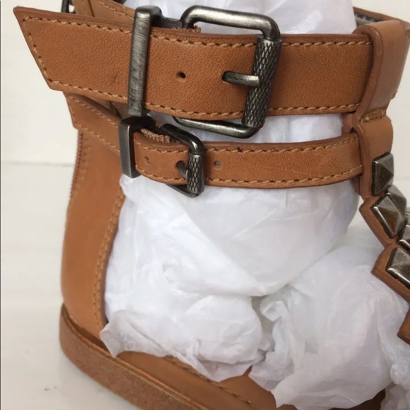 New Circus Sam Edelman Macy Gladiator Metal Antique Studs Leather Women Sandal 6 - Picture 9 of 9